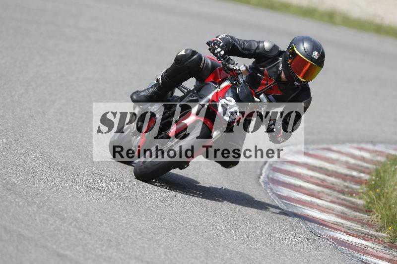 /27 12.06.2025 Ducati Schweiz Trackday Warmup  ADR/blau-bleu/26